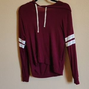 maroon sporty top